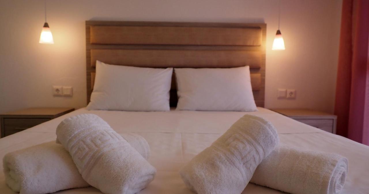 Valiant Sea Lejlighedshotel Kriopigi Eksteriør billede