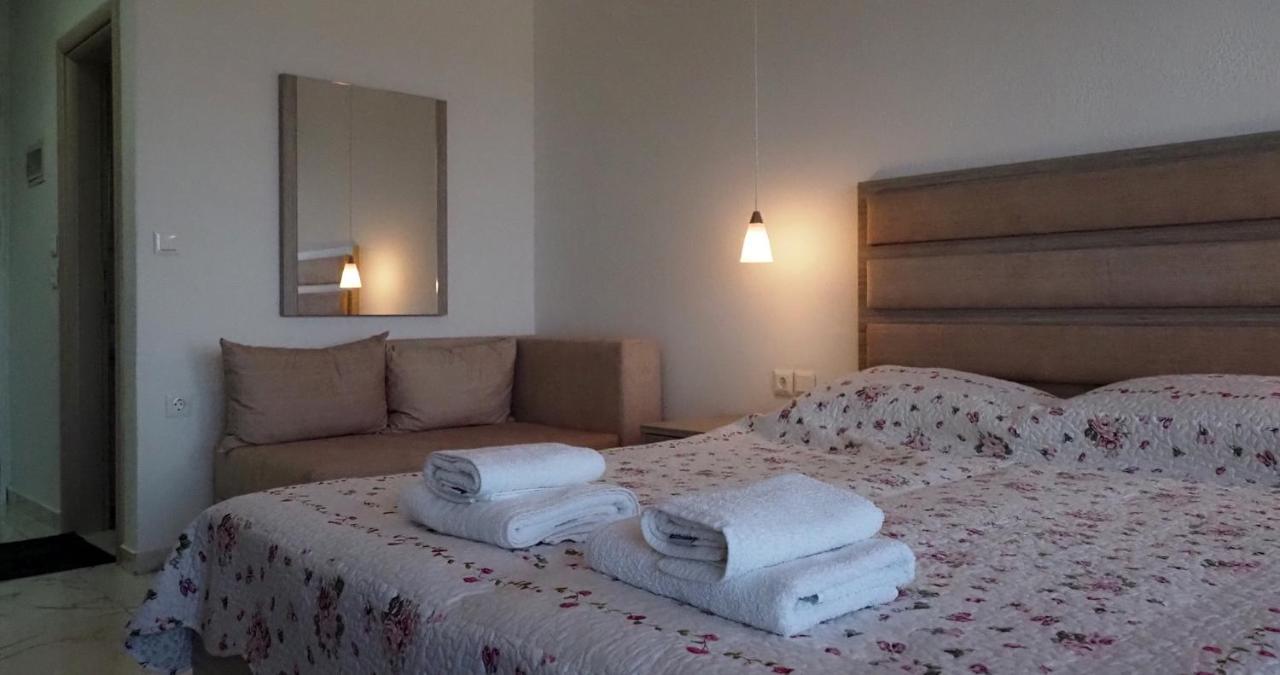 Valiant Sea Lejlighedshotel Kriopigi Eksteriør billede