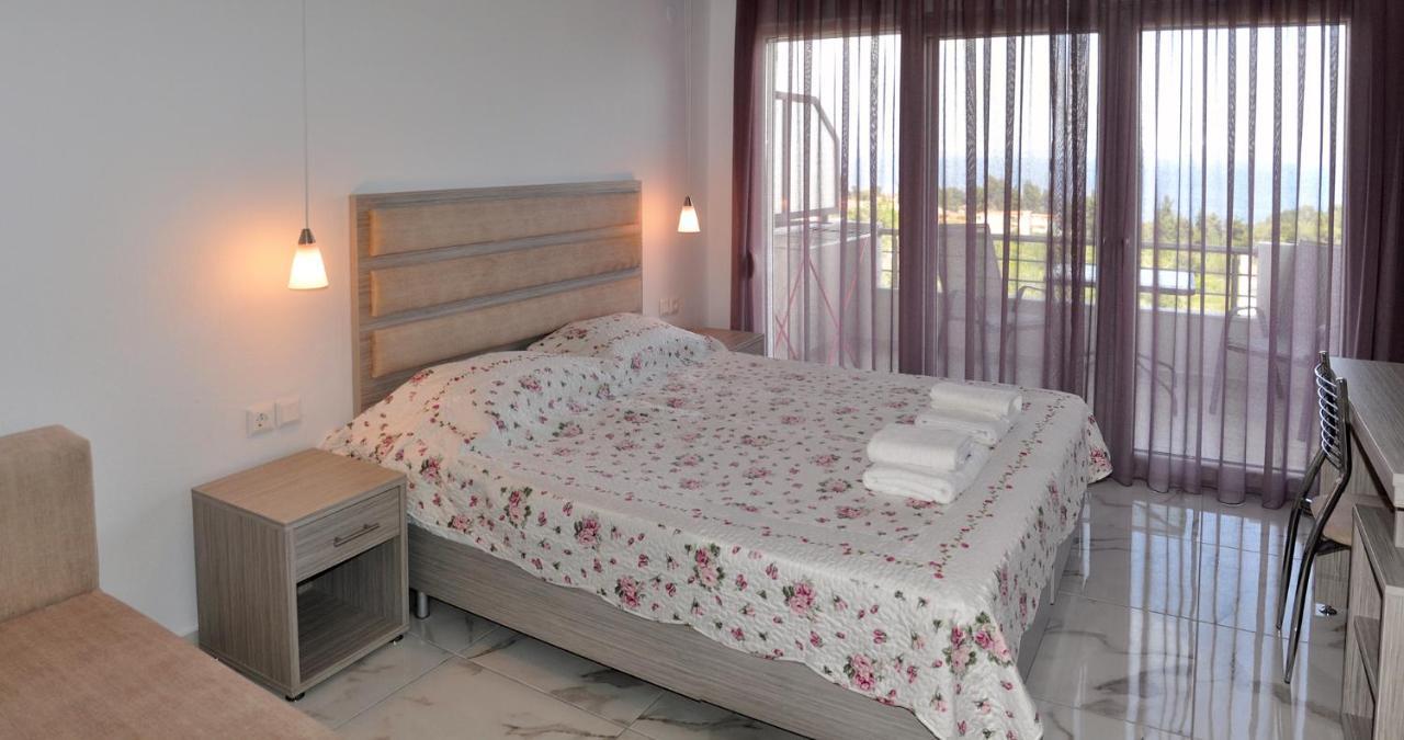 Valiant Sea Lejlighedshotel Kriopigi Eksteriør billede